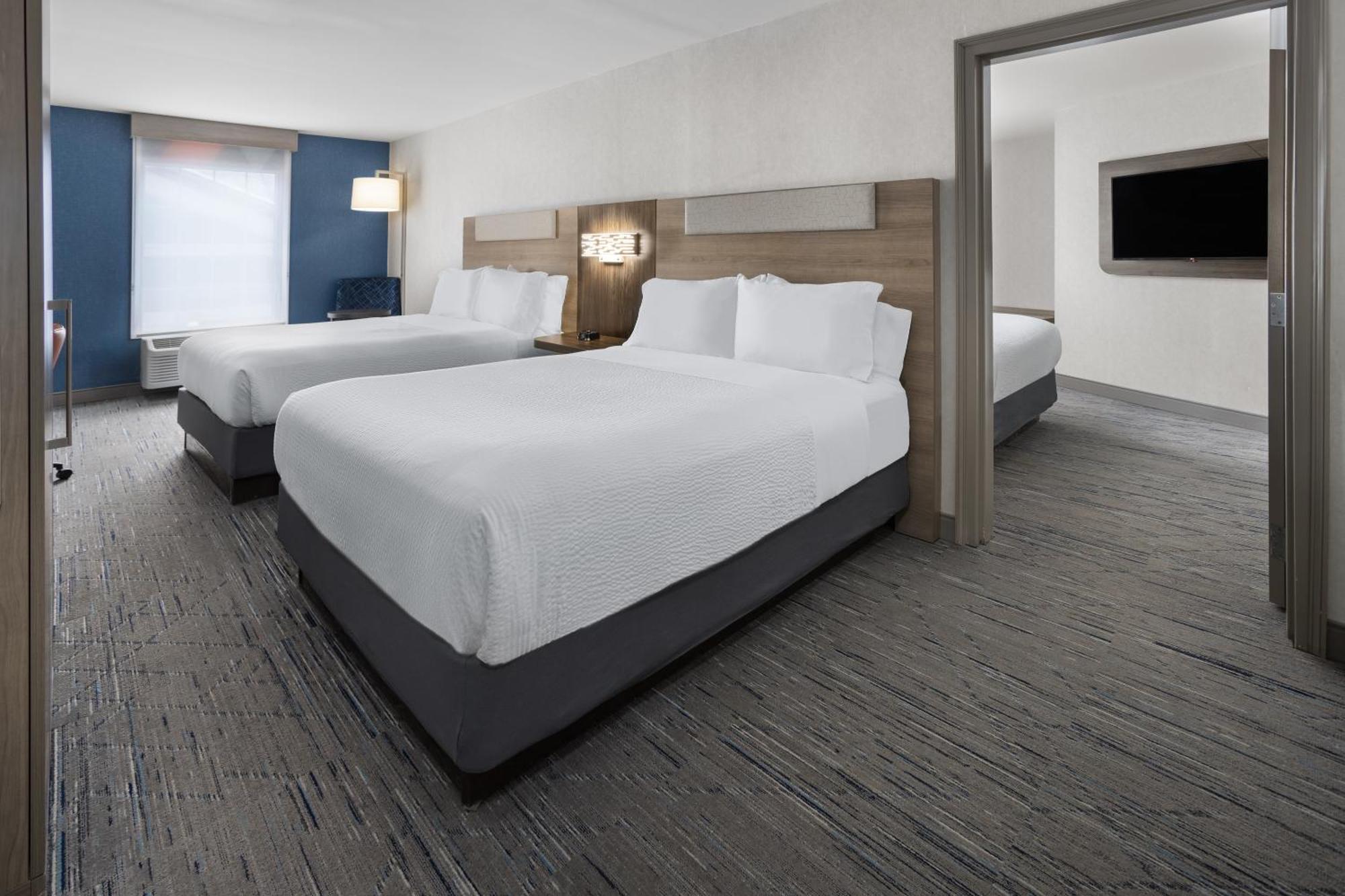 Holiday Inn Express Hotel & Suites Brattleboro, An Ihg Hotel Zewnętrze zdjęcie